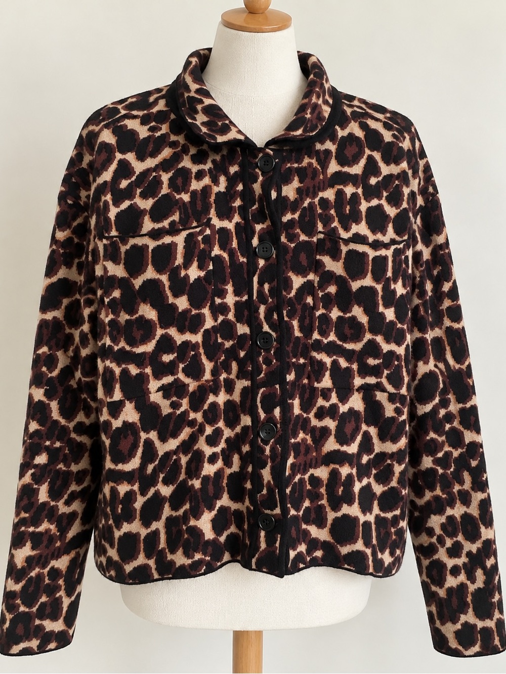 Carolyn Taylor Leopard Print Button Front Sweater Cardigan Jacket XL